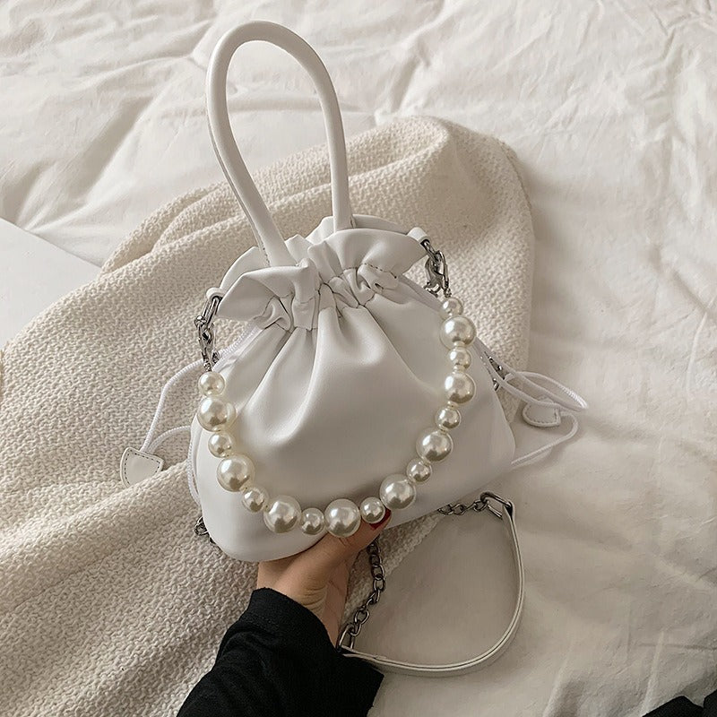 Pearl chain pleated shoulder bag women new solid color soft surface ins beam mouth portable Messenger bag