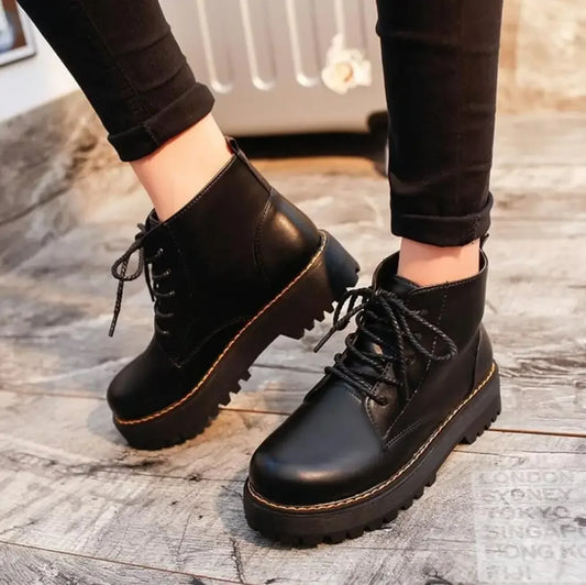 Autumn Winter Women Ankle Boots. Platform Lace Up Waterproof Boots. Women's Retro Oxfords.