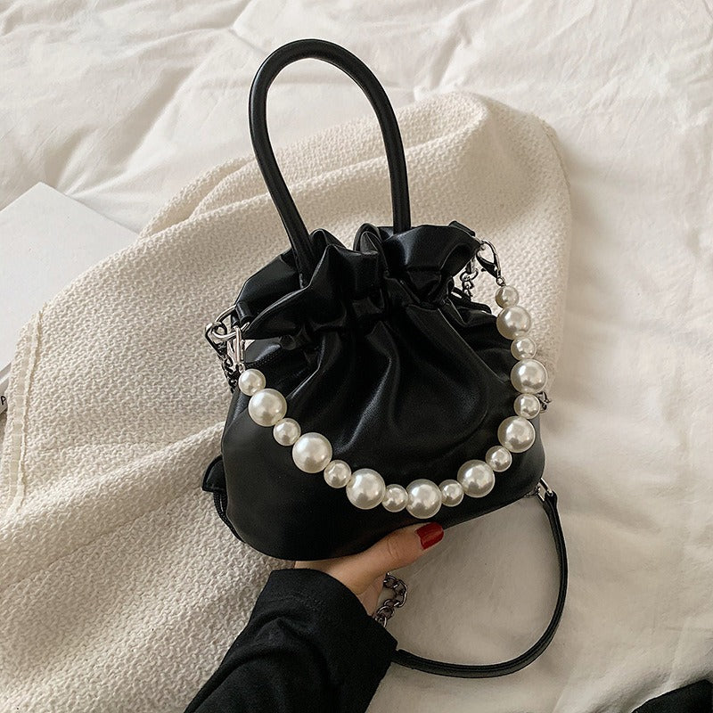 Pearl chain pleated shoulder bag women new solid color soft surface ins beam mouth portable Messenger bag